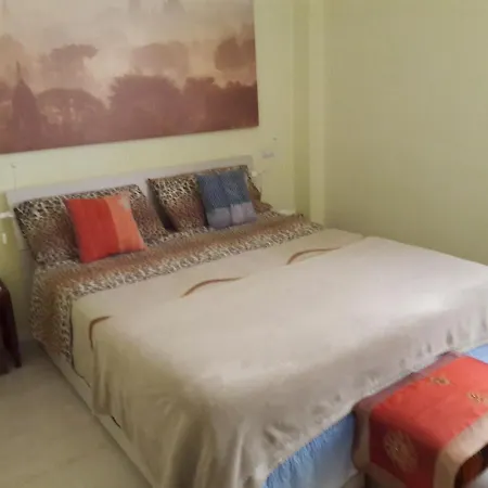 Casa Betty - Vicino Alle Terme E Igea
