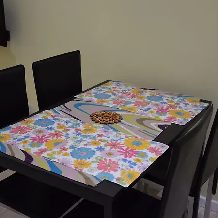 Casa Betty - Vicino Alle Terme E Igea Apartmán *
