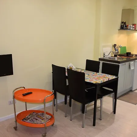 Casa Betty - Vicino Alle Terme E Igea Apartmán