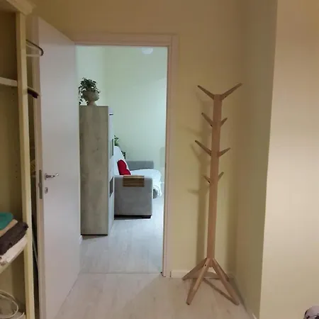 Casa Betty - Vicino Alle Terme E Igea Apartmán *
