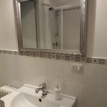 Casa Betty - Vicino Alle Terme E Igea
